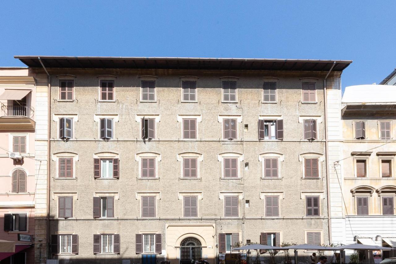 Vatican Museum By Rental In Rome Exterior photo